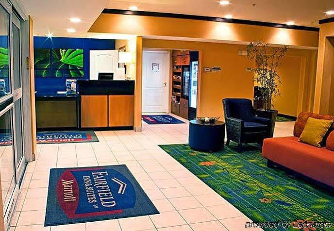 Fairfield Inn & Suites Hartford Манчестер Экстерьер фото